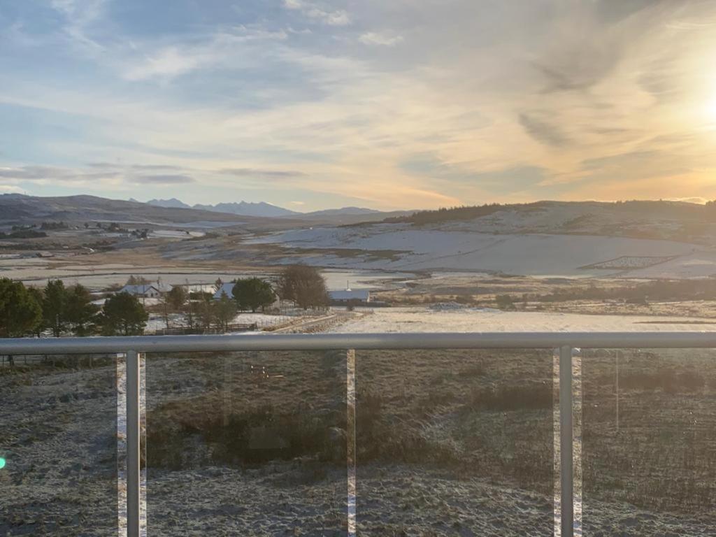 Oor Neuk Villa Tole Luaran gambar